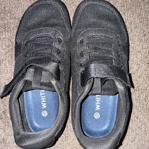 WHITIN Kids Black Sneakers with Velcro Strap